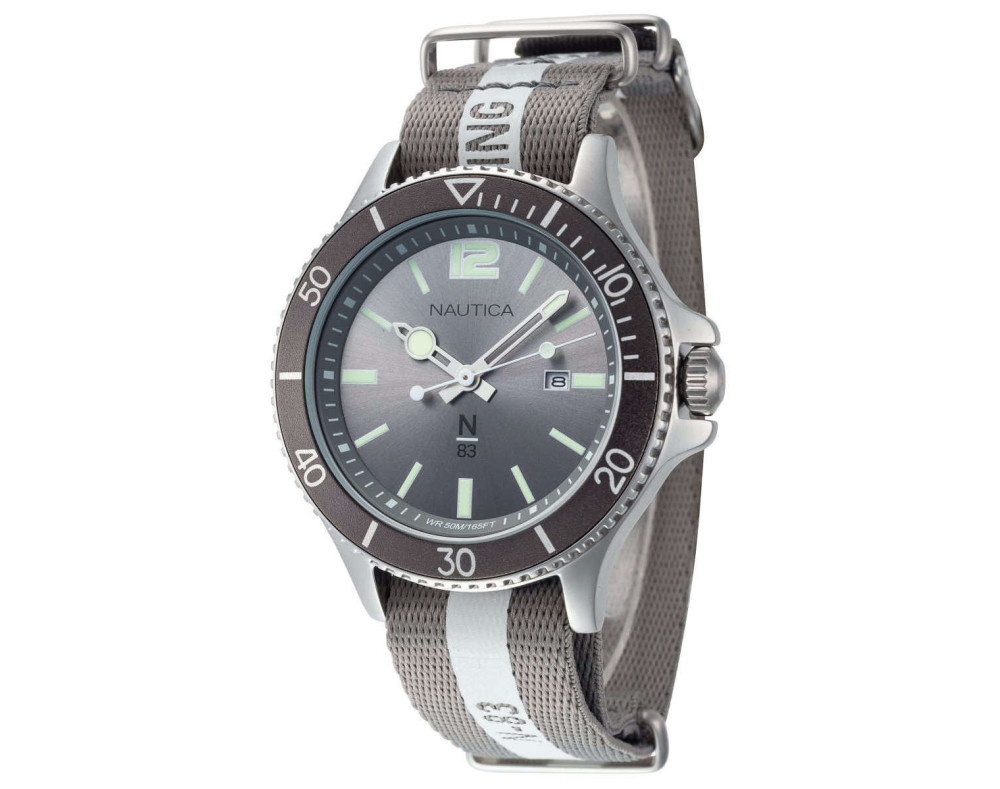 Nautica N83 Accra Beach NAPABS902 Quarzwerk Herren-Armbanduhr Nautica N83 Accra Beach NAPABS902 Quarzwerk Herren-Armbanduhr
